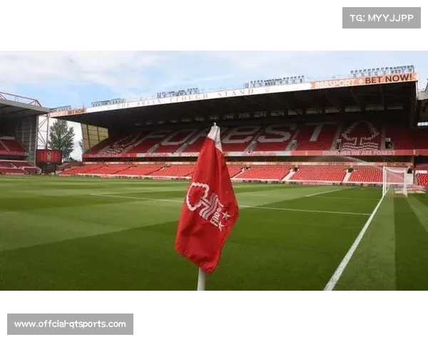 诺丁汉森林因财务违规被扣分,为英超各队敲响警钟。 诺丁汉森林因财务违规被扣分,为英超各队敲响警钟。